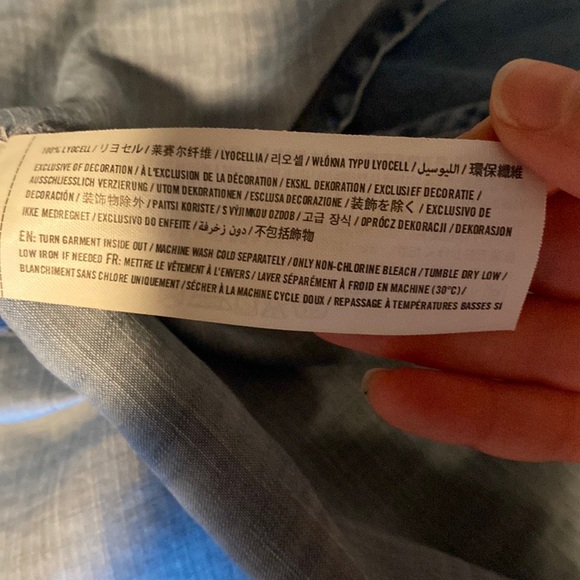 Women’s Abercrombie & Fitch Boyfriend Chambray Denim Button Shirt XS Vintage - Picture 8 of 8